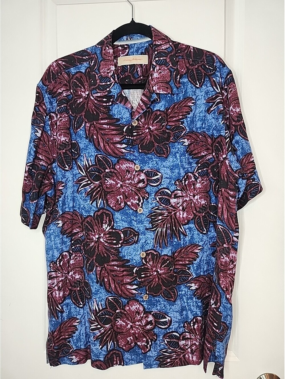 Tommy Bahama 100% Silk Shirt Mens Sz M Camp Blue Red Blk Floral Hawaiian MINT